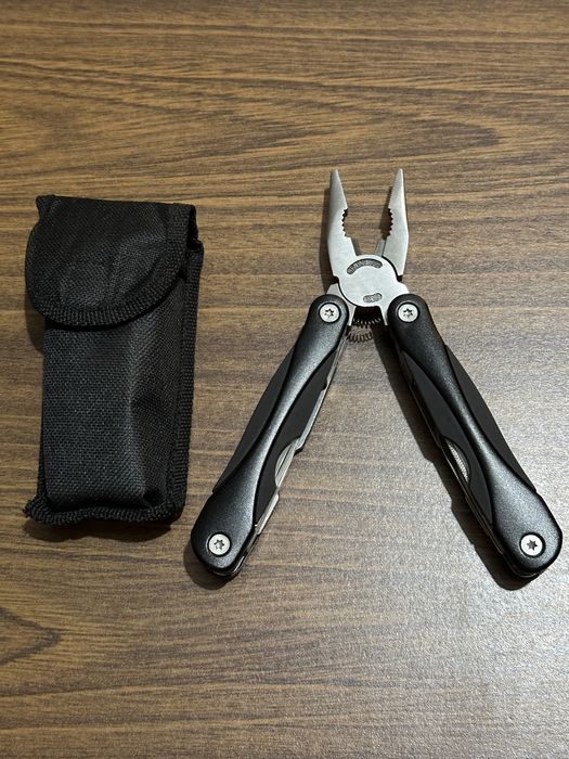 Мультитул многофункциональный .