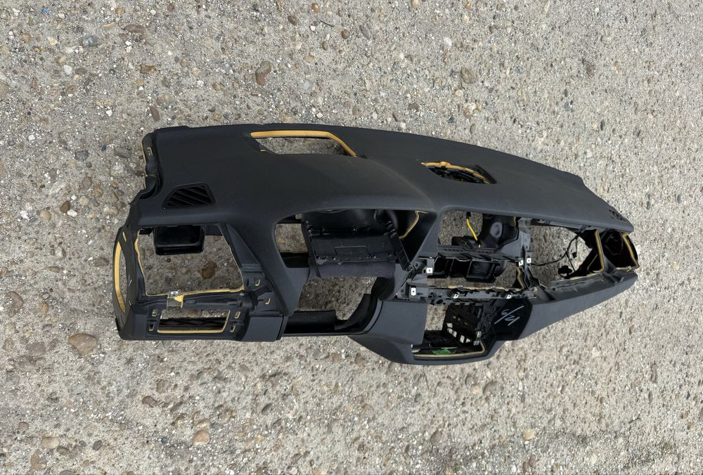 Табло BMW X5 E70 с Head-Up Display (HUD) – оригинал