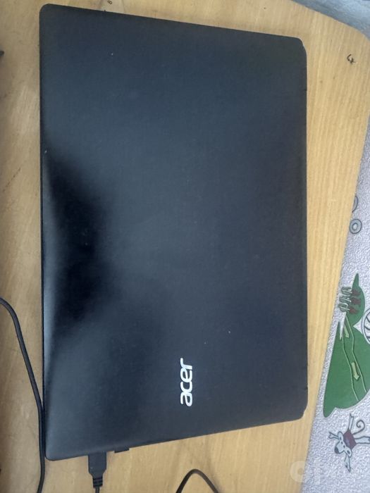 Acer 500 GB i3  4 DDR