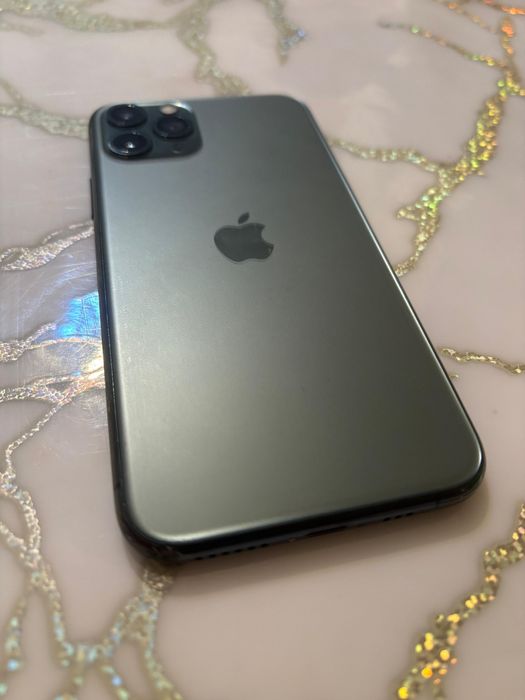 iPhone 11 pro продам или обменяю