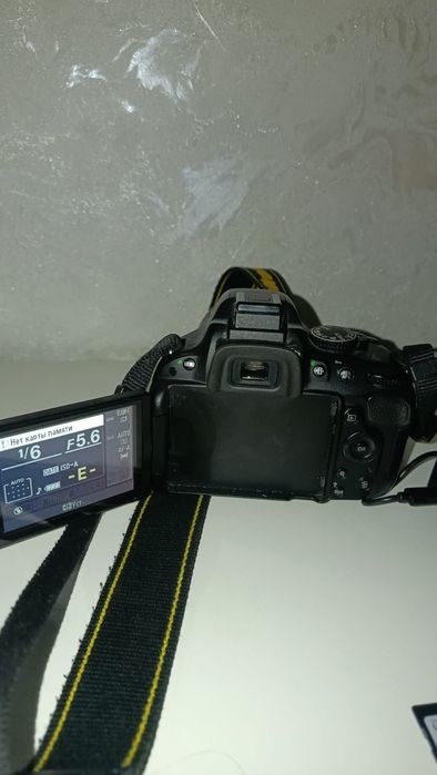 Продам фотоаппарат Nikon D5100 kit
