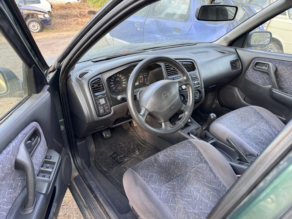 Нисан Примера 2.0тд 1998г На части