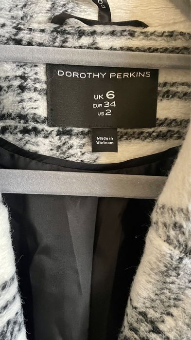 Зимно дълго палто