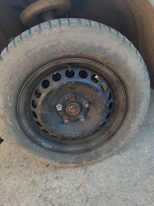 Продам диски с резиной