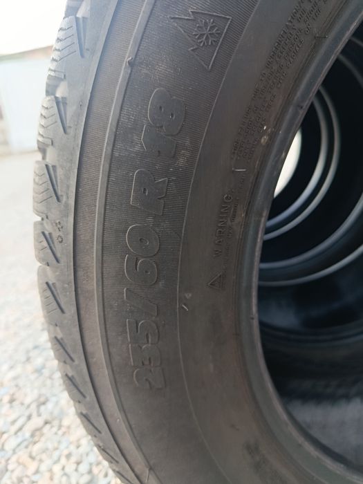Гуми 235/60/18 MICHELIN