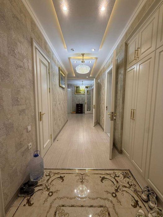 Срочн продается новостройка 5 комнатная