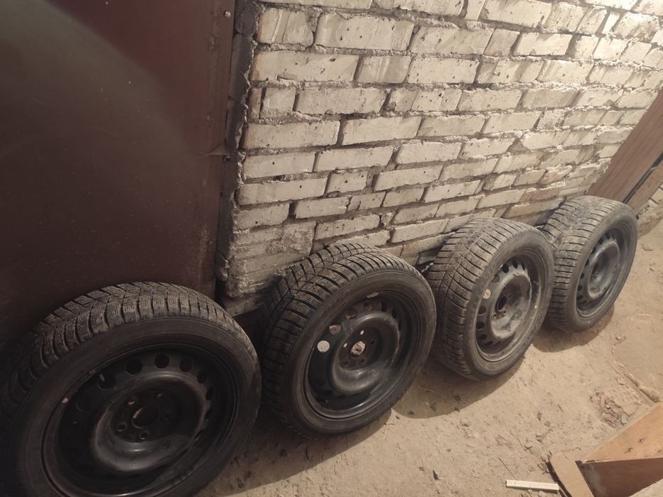 Джанти с гуми за тойота toyota 16 цола 5*114.3/6.5 J/ET 45