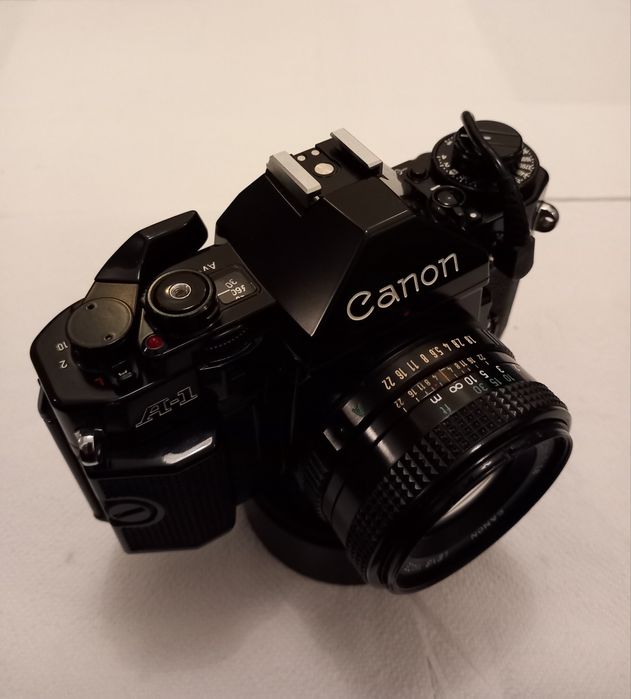 Rezervat_Aparat foto film Canon A1 + obiectiv Canon FD 50mm f/1.8