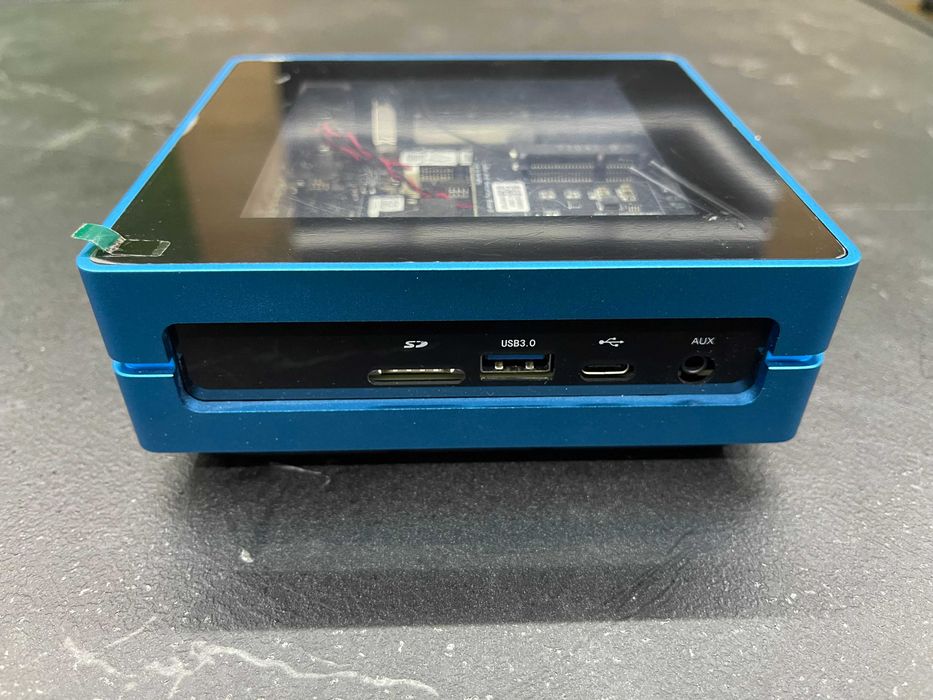 SenseCAP M4 Square – мощен мини компютър / Edge Server / Web3 Node – Intel J4125, 8GB RAM, 512GB SSD