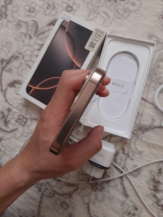 İphone 16 Pro Max 256gb 100%