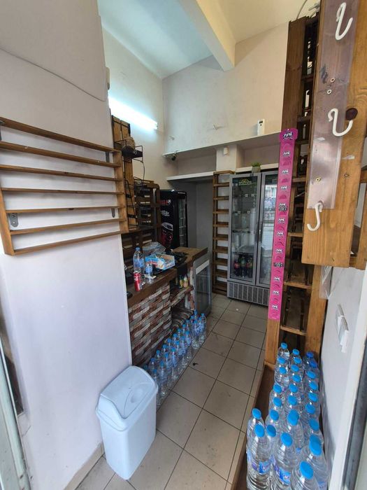 Дава се под наем Магазин в София, Център - 50 кв.м за 550 € - Снимка #2