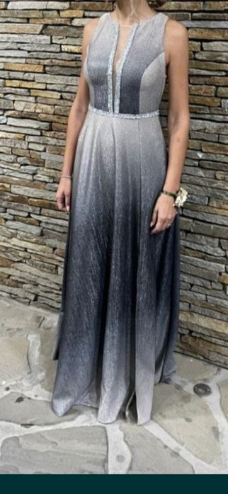 Официална рокля за повод