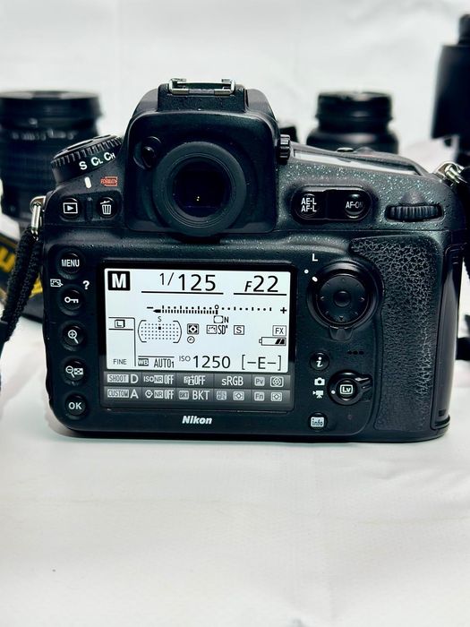 Aparat foto Nikon D810