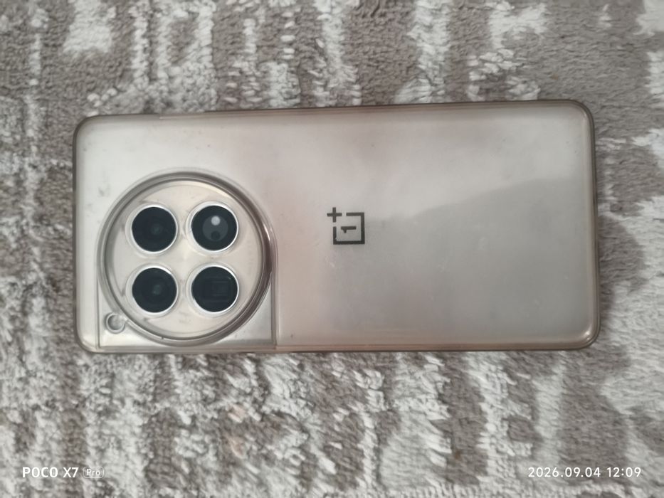 OnePlus 12 оригинал