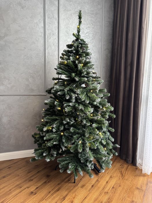 Продам ёлку 1,80