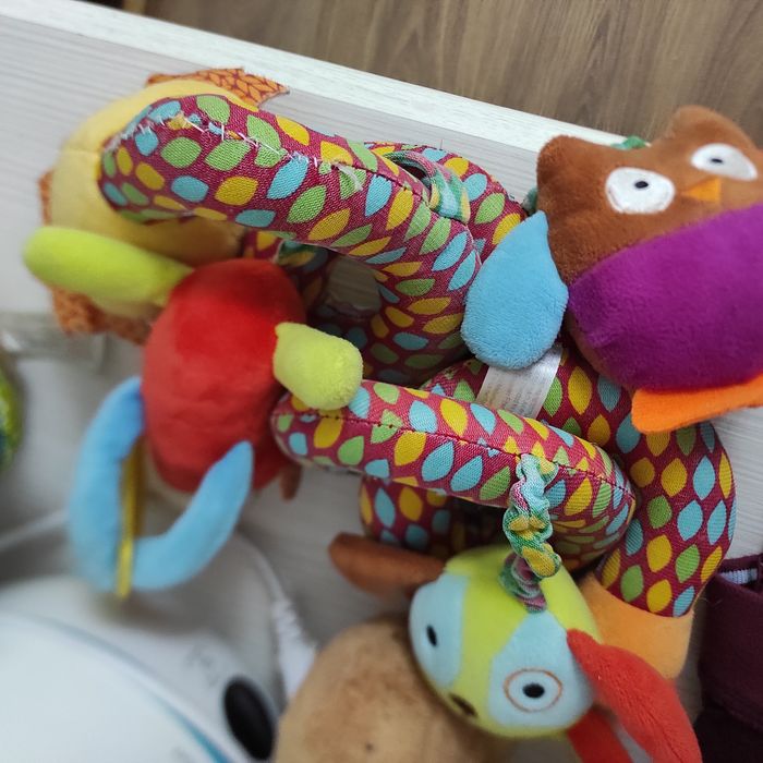 Продам детские игрушки