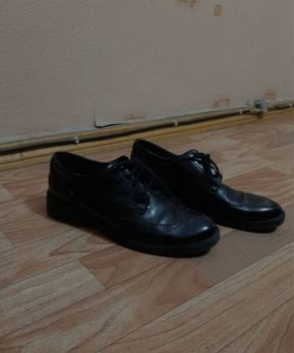 Женская обувь 37-38 размер , цена за все оптом