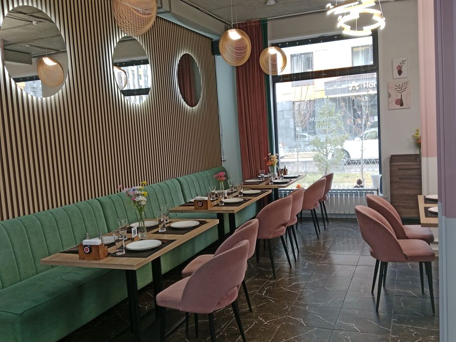 Продам действующий кафе