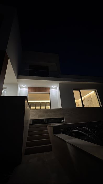 Gold clean team ofera servicii de curatenie profesionala !