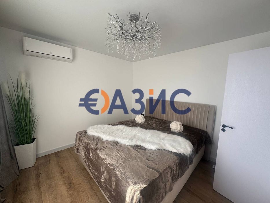 Продава се Двустаен апартамент в к.к. Слънчев бряг - 65 кв.м за 718 €/кв.м - Снимка #5
