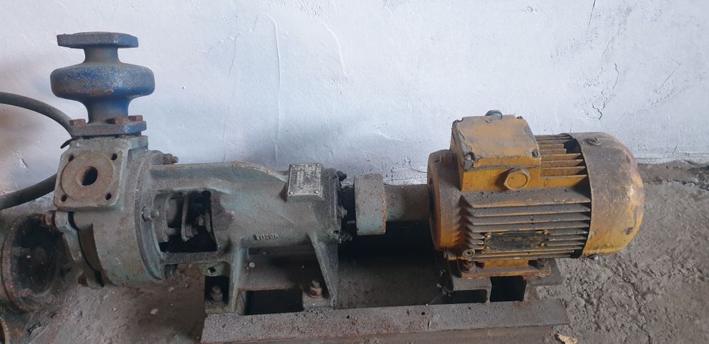 Продам  Насос для воды