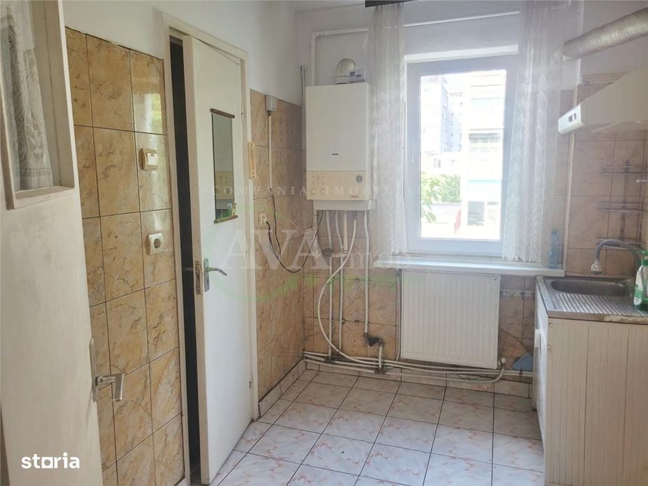 Apartament 2 camere semideomandat, zona Cornisa Bistritei