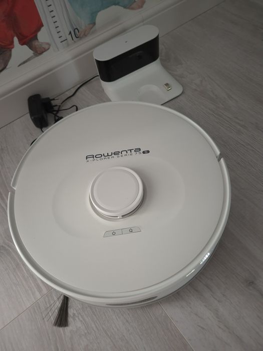 Aspirator robot Rowenta