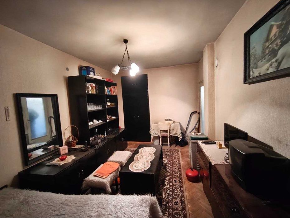 Продава се Едностаен апартамент в Търговище, Вароша - 42 кв.м за 729 €/кв.м - Снимка #2