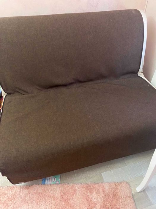 Разтегателен диван