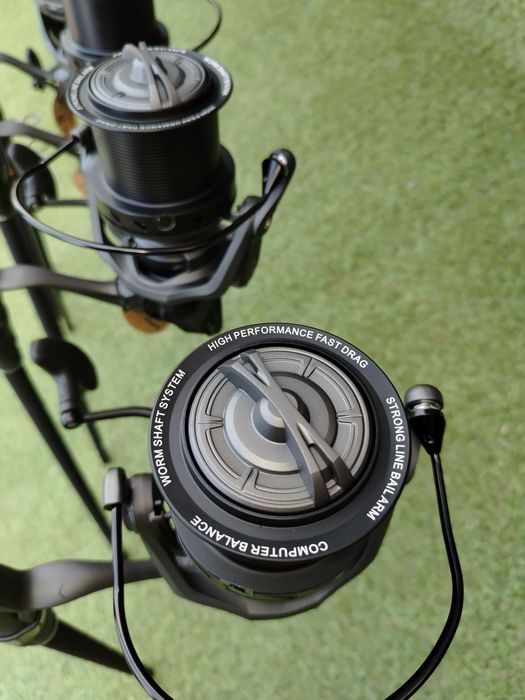 Set 4 lansete Viper 3.9m, 3.5 LBS + 4 Mulinete Commander Carp 10000 8