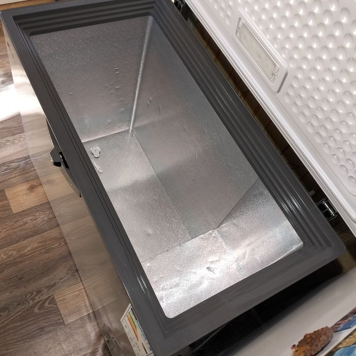 Морозильник Almagreen. V=275л.