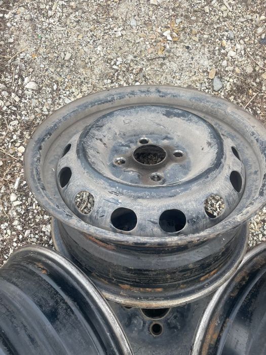 Продам диски на r14.