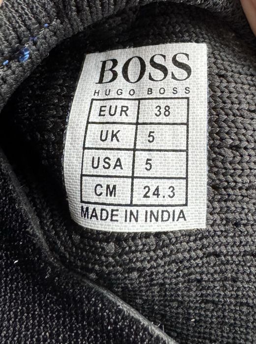 Noi Adidasi Boss marimea 38