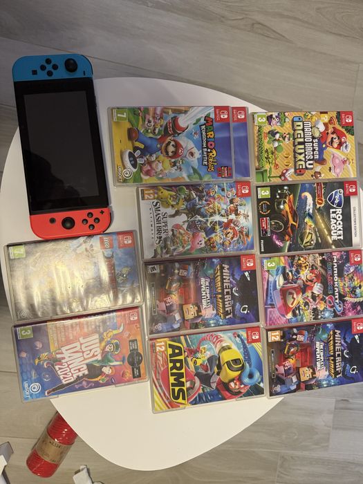 Nintendo Switch(2 jocuri incluse) + Controller Pro