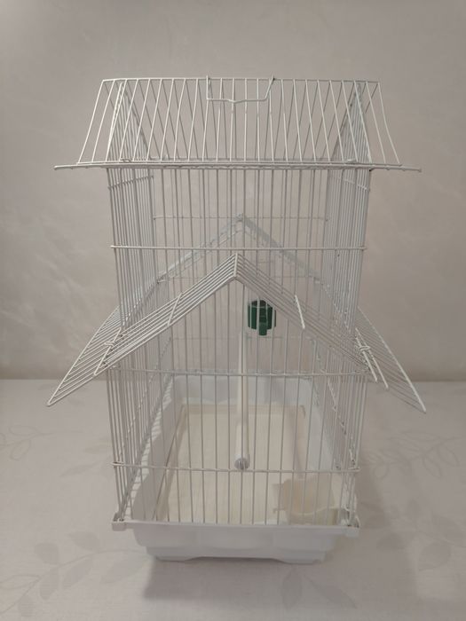 Продам клетку для мелких попугаев