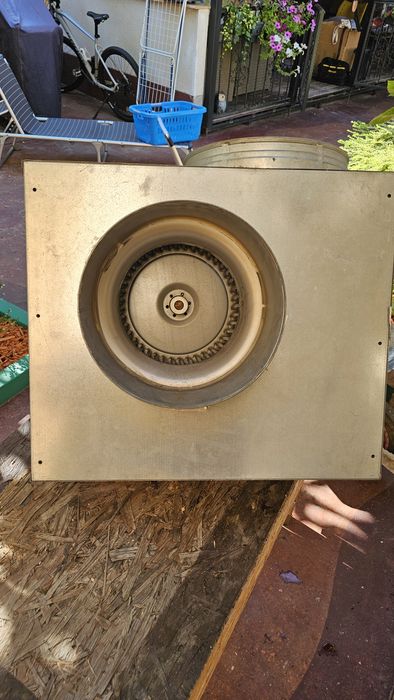Ventilator de exhaustare