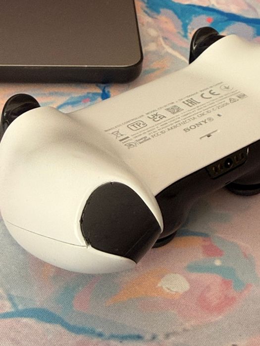 Джойстик для пс 5