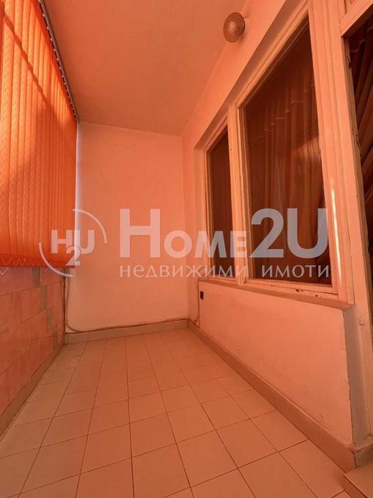 Четири стаи!! Асансьор!! Възраждане!!