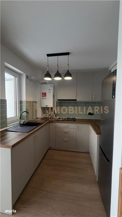 Apartament 2 camere + parcare proprie, zona Marul de Aur