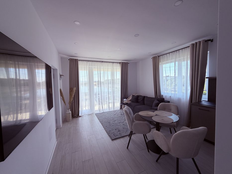 4 Apartamente  in regim hotelier
