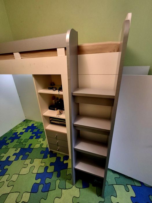 Детско лело с надстройка