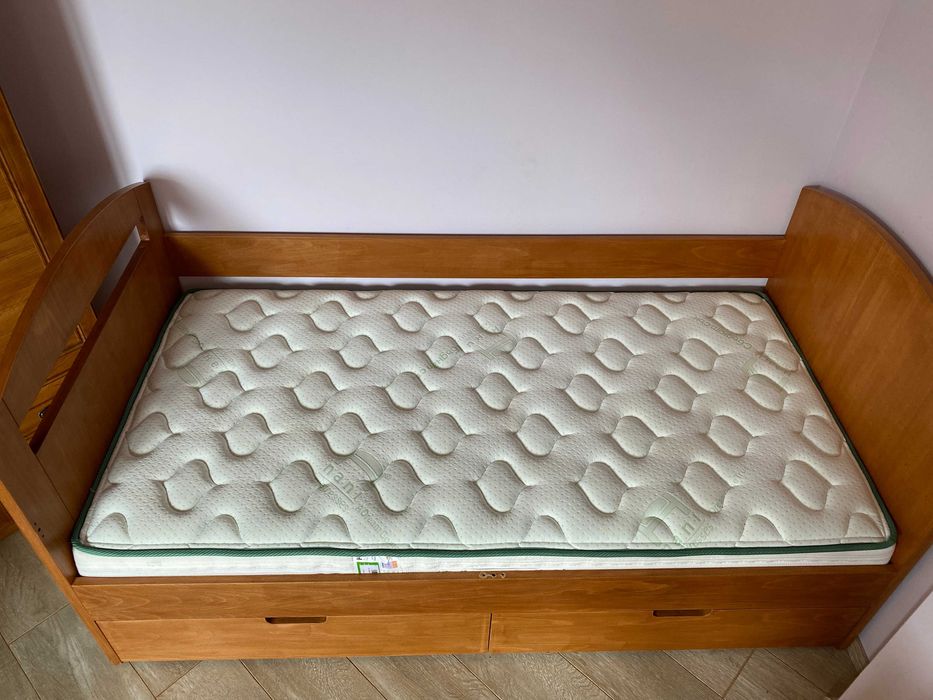 Детско- юношеско легло с чекмеджета, размери: 186см/ 95 см