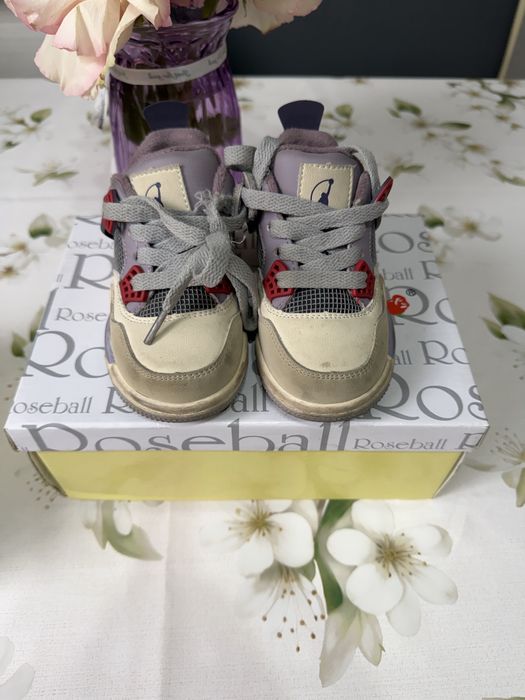 Кроссовки детские