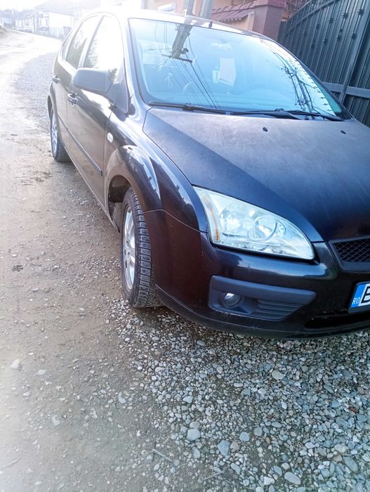 Vând Ford focus M1