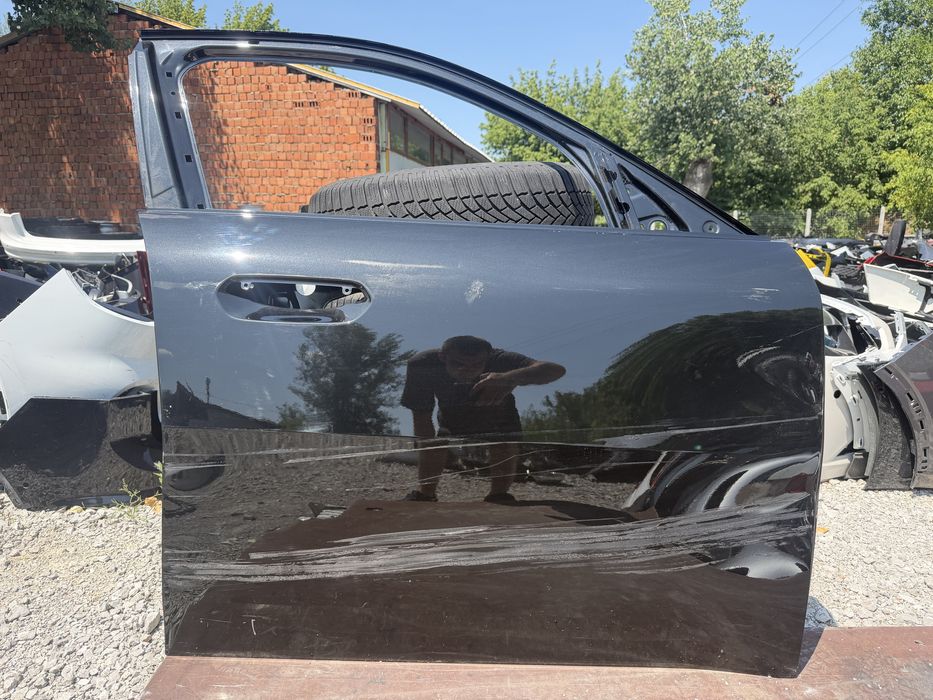 Врата BMW X1 U11 2022 год.-