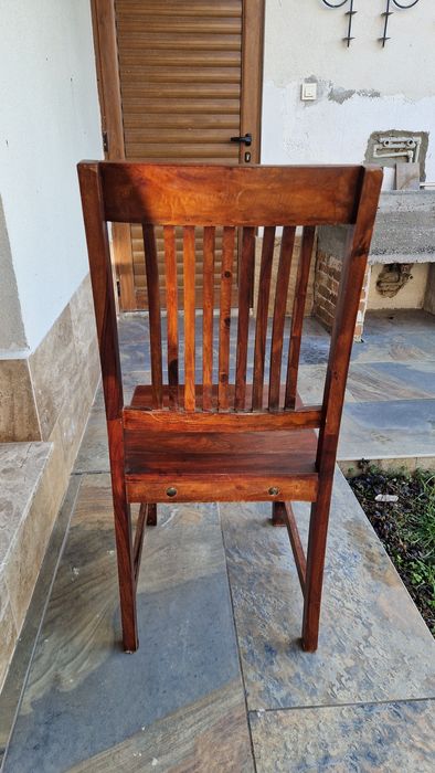 Комплект 12 броя дървени столове