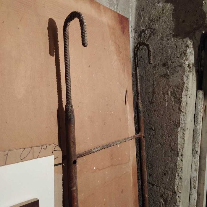 Продавам ламарина 0.8, дървен материал 6, 4.5, 3, 2 см, Г винкел, шина