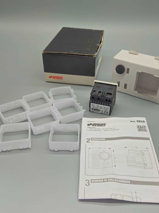 Вграден електронен стаен термостат Vemer CELO VE789400 (БЯЛ)