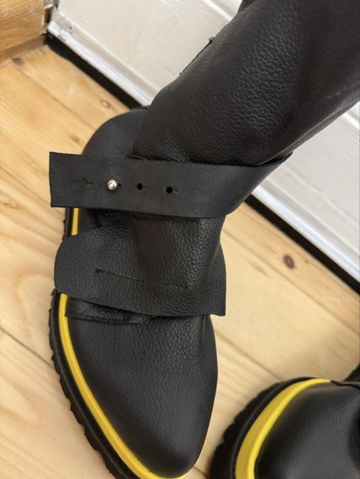 Ghete, MihaelaGlavan, marimea 36, negru cu galben