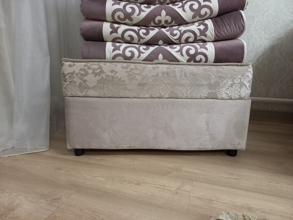 Продам мягкий уголок